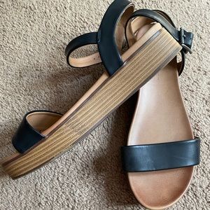 Women’s Sandals